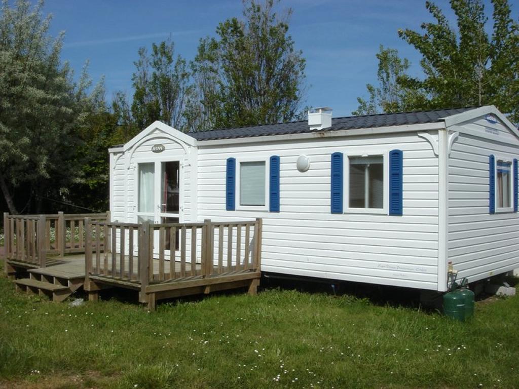 Camping Phare Ouest Saint-Denis-dʼOléron Екстериор снимка