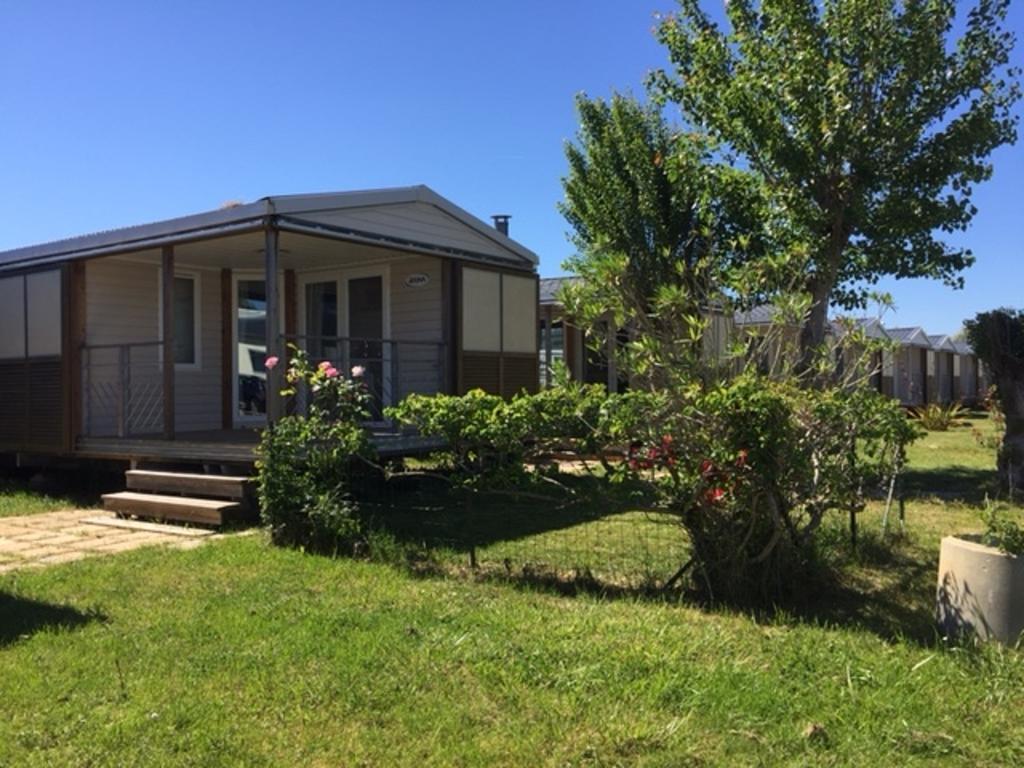 Camping Phare Ouest Saint-Denis-dʼOléron Екстериор снимка